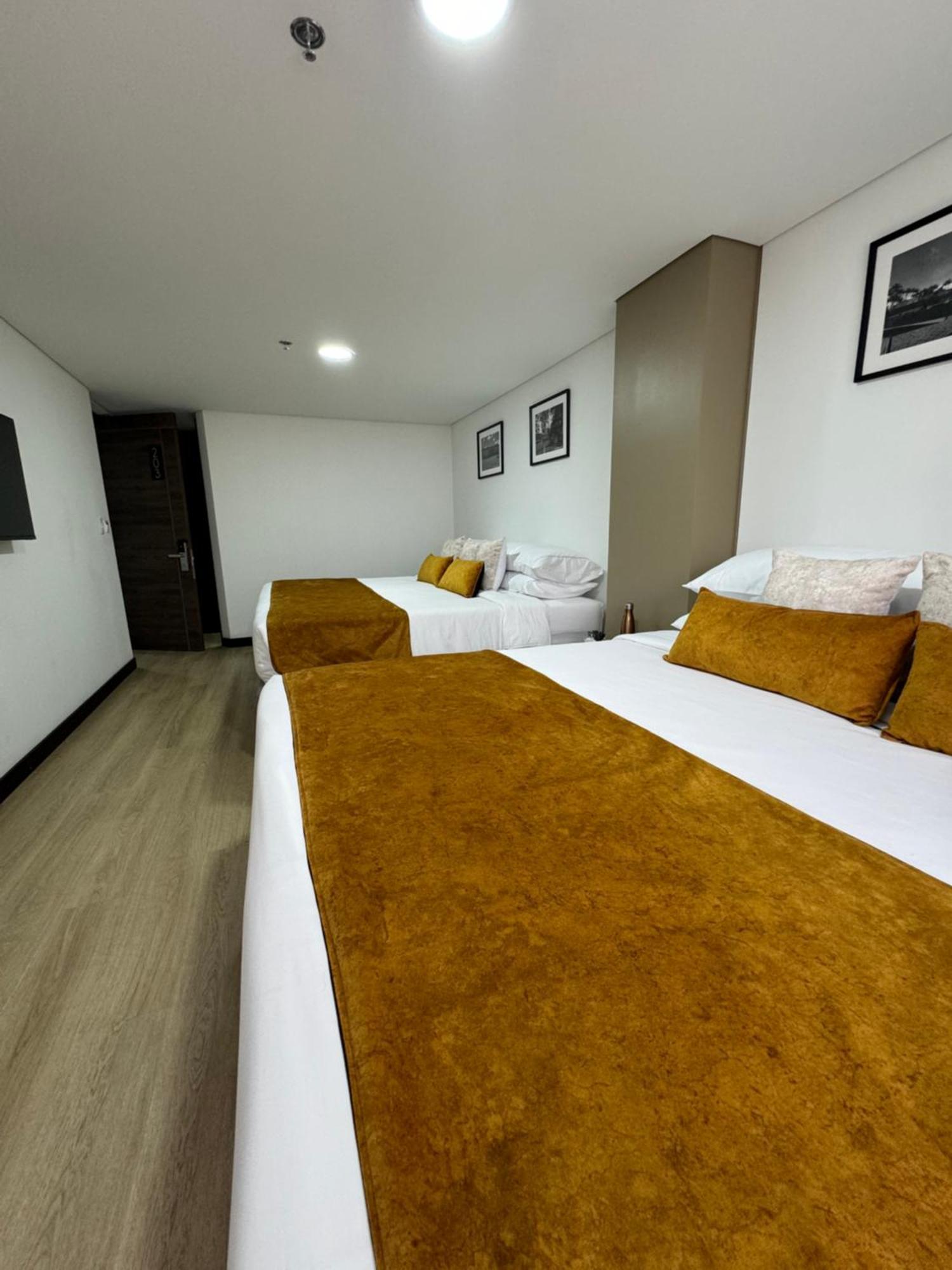 Hotel Wlh Gold Bogotá Exterior foto